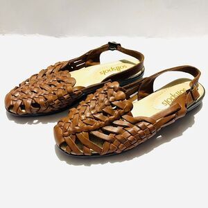 Soft spots leathers woven sandals brown loafers casual women's size 8